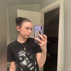 Meet your Posher, Shannon